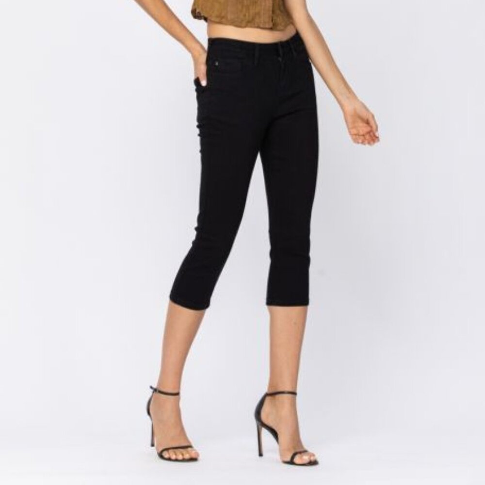 Judy Blue Capri